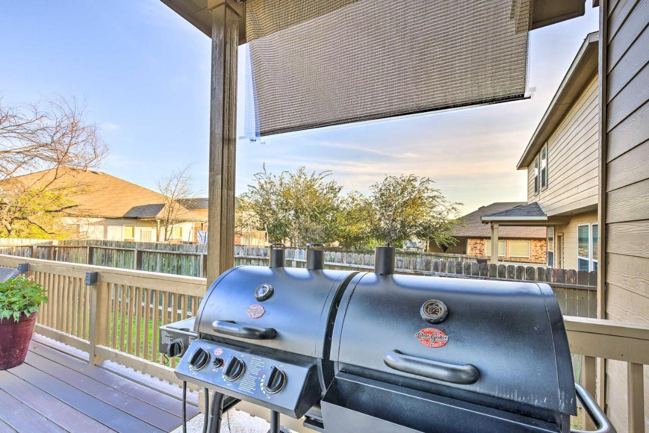 Spacious Alamo Ranch Home With New Deck And Grill San Antonio Exterior foto